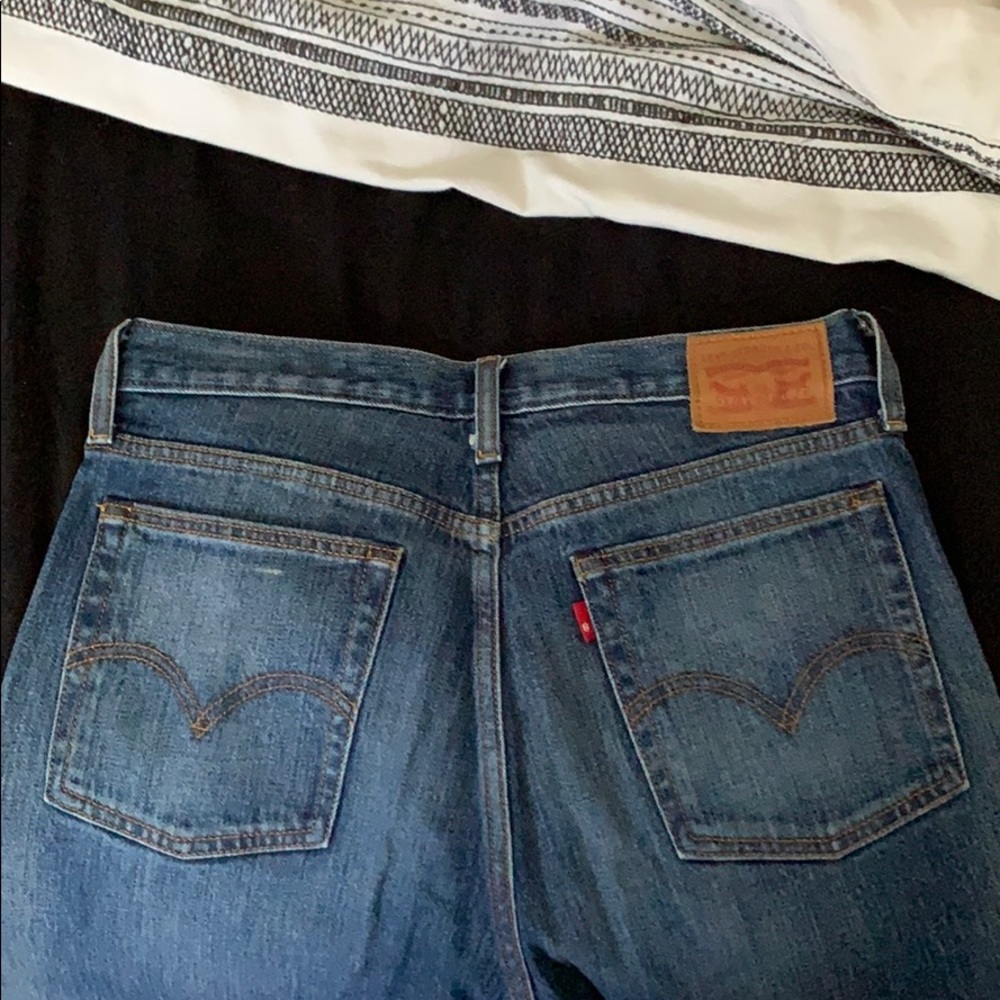 Levi jeans - Picture 2 of 3
